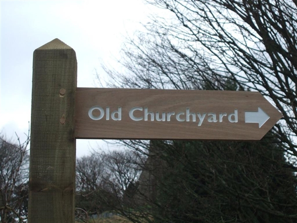 Old Churchyard Fingerpost